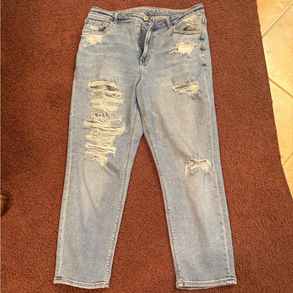 American Eagle Mom Jean still in good condition just is too big for me.